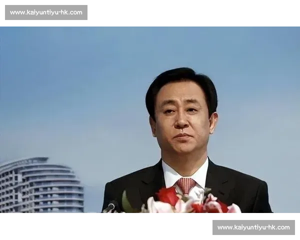 苏超野火燎原，许家印困局泪落