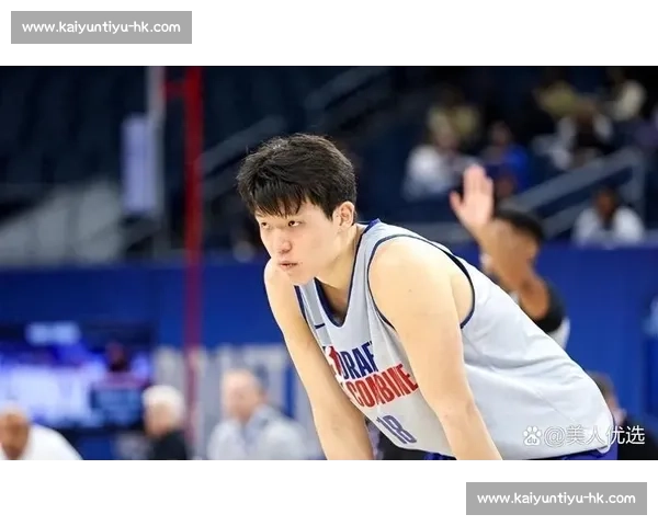 杨瀚森试训收官锁定 NBA 首轮 开拓者 16 顺位摘下中国新星 杨瀚森试训收官锁定 NBA 首轮 开拓者 16 顺位摘下中国新星